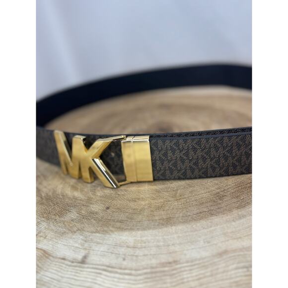 Michael Kors Reversible Logo Belt - Size L - Picture 3 of 15